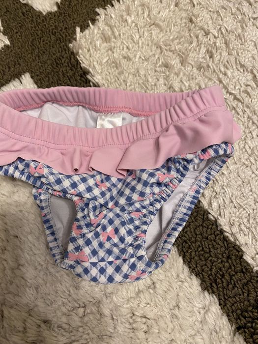 Vand lot 3 chiloti pentru piscina marimea 74-80-86 noi, fara eticheta