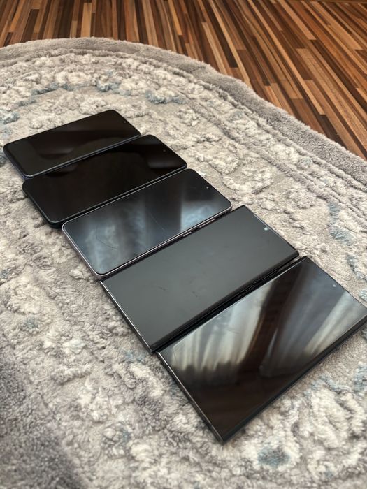 Telefoane Samsung Galaxy S22 Ultra,S10+,S21 Fe ,A40,Motorola G53 5G