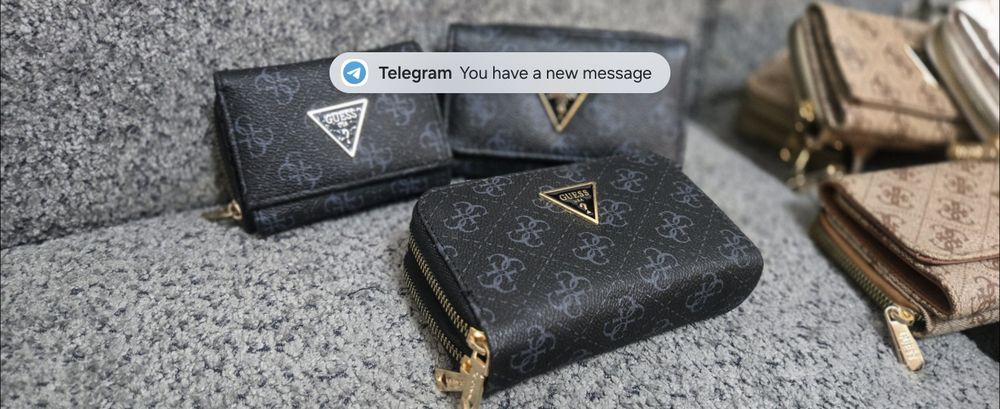 Guess, LV портмонета и клъч, калъф за документи