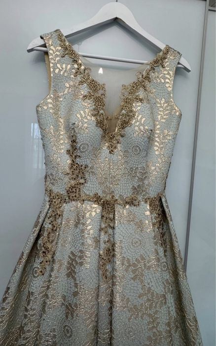 Rochie eleganta mărimea L