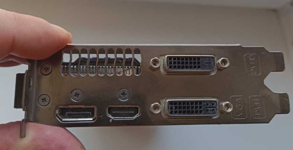 видеокарта Asus GTX 660