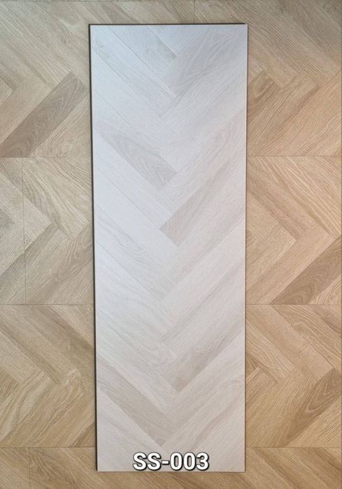 Tarket va Laminatlar assortimenti optom narxlarda