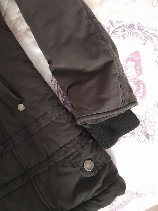 Дамско черно яке от плат