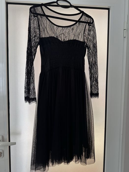 Черни къси рокли