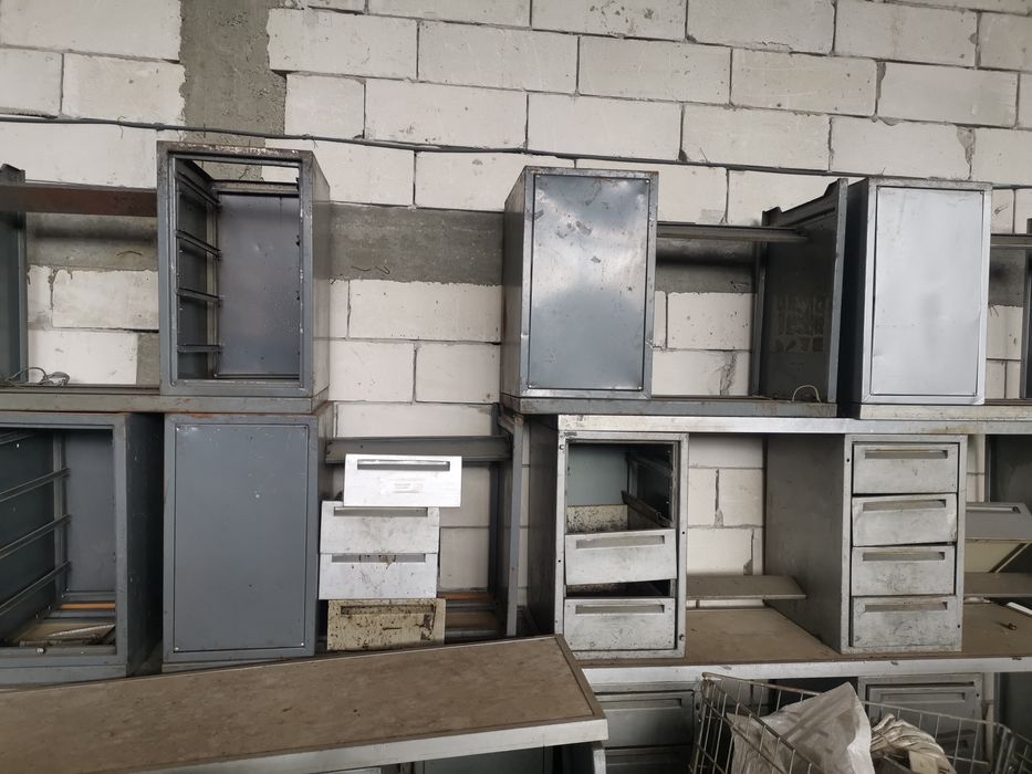 Vând banc industrial banc de lucru diferite dimensiuni