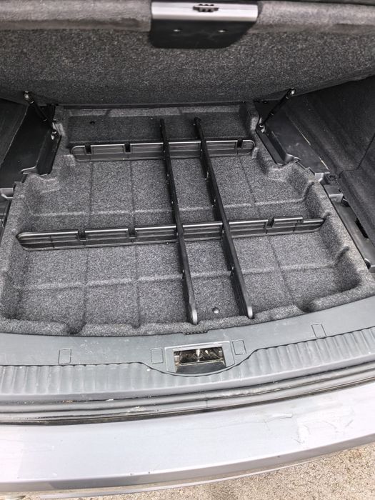 Продавам BMW 530 D E61