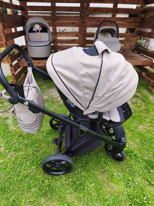 Бебешка количка ADAMEX 3в1