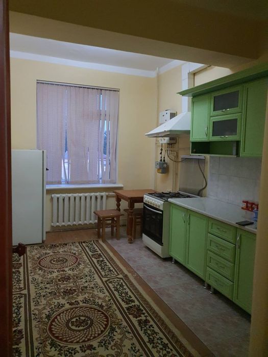 2х комнатная квартира 90 м.кв ул.Бустонсарой