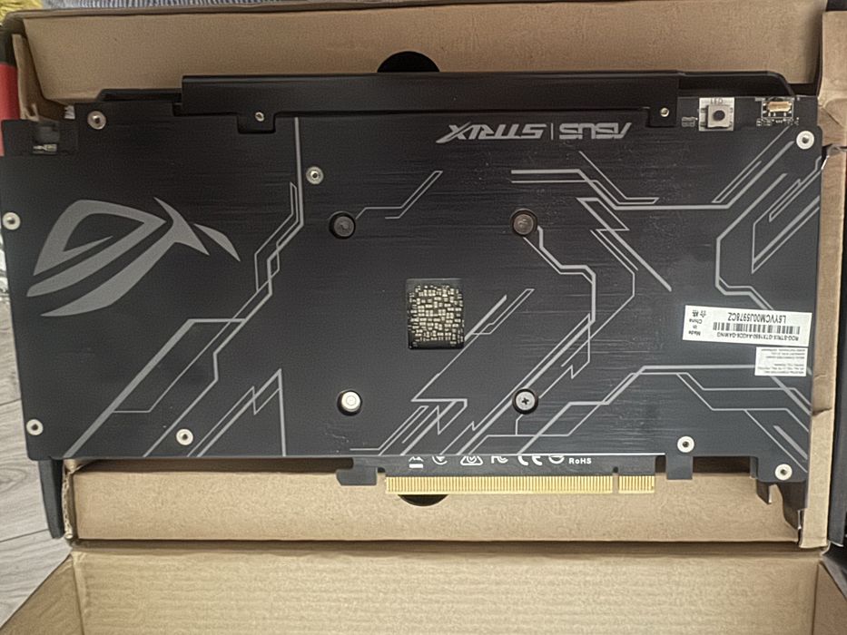 Placa video GTX 1650 Asus !