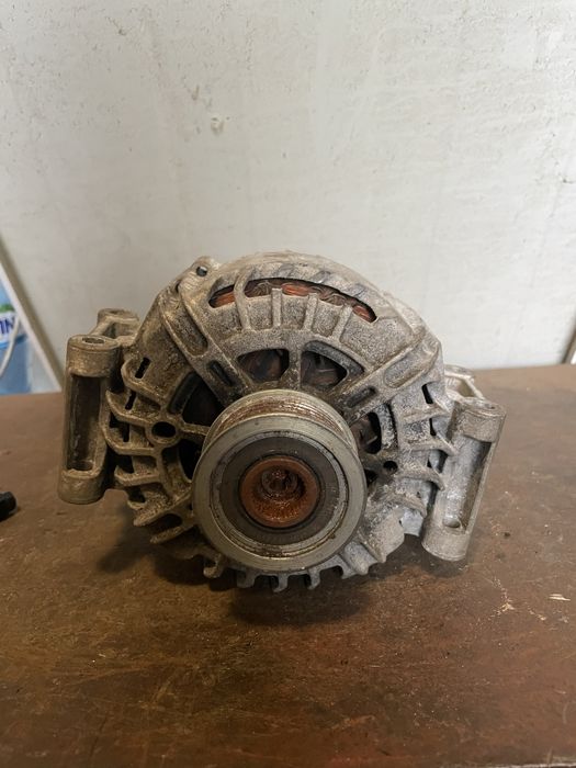 Динамо/алтернатор за пасат 7 /pasat 7 1.8 TFSI