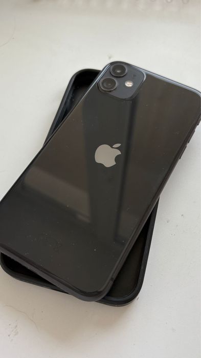 Iphone 11 в хорошем состоняие!