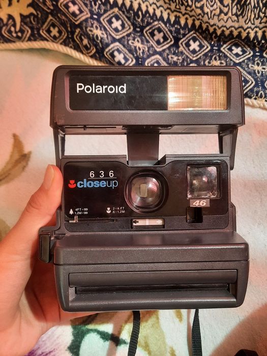 Polaroid 636 fotoparat  narxi 400 ming kelishamiz