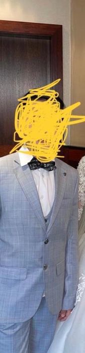 Костюм тройка на 12-13 лет