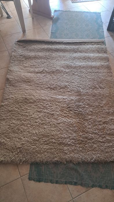 Продавам килим 170/120