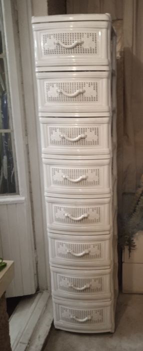 Комод на колесах 2 шт