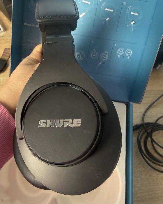 Shure SRH440A – Професионални студийни слушалки