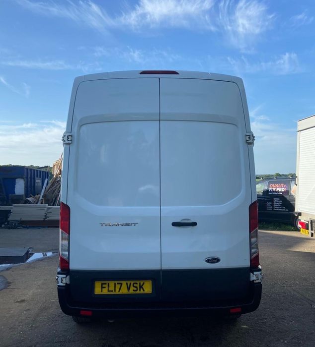 Ford Transit din 2018 motor 2.0 Euro 6 cu AdBlue Volan pe dreapta