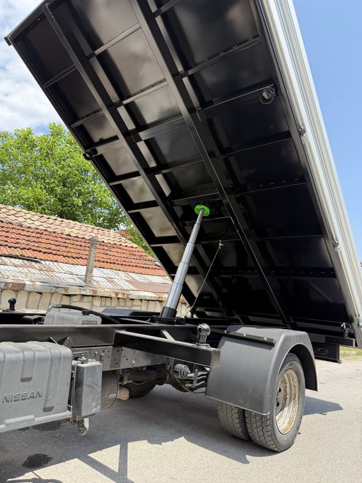 Nissan Cabstar 2008