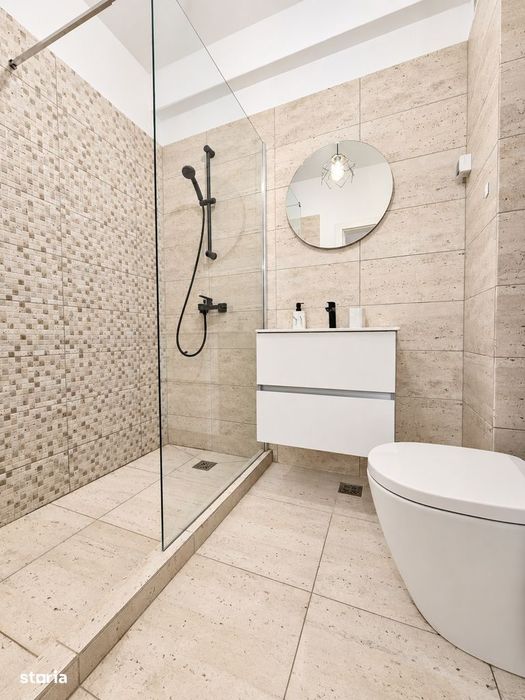 Apartament cu 2 bai si amenajare speciala, aproape de plaja