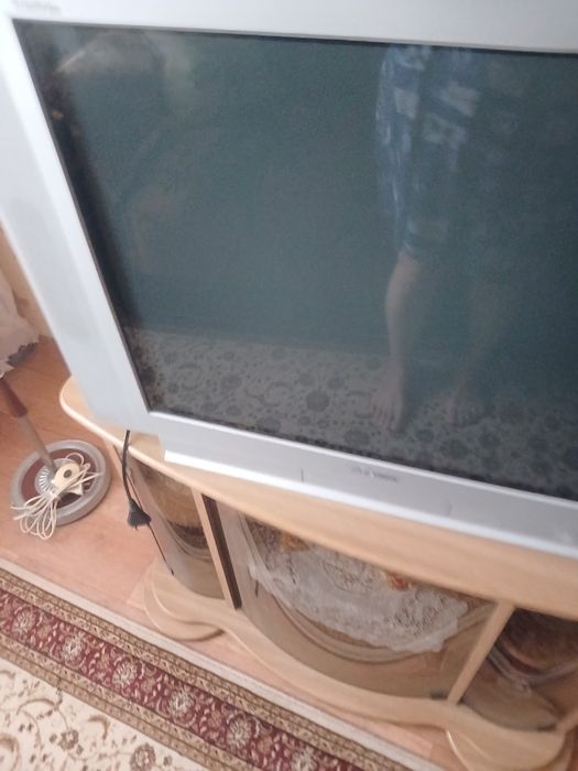 Рабочий телевизор Sony 4 тысячи