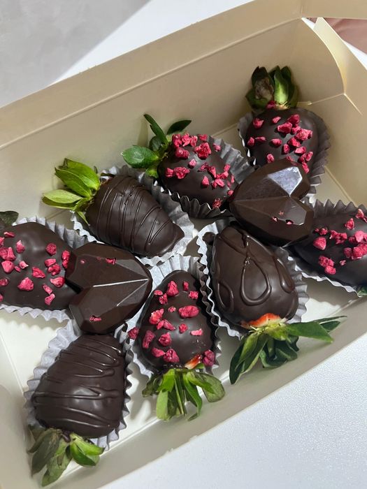 Клубника в шоколаде самые низкие цены только у нас