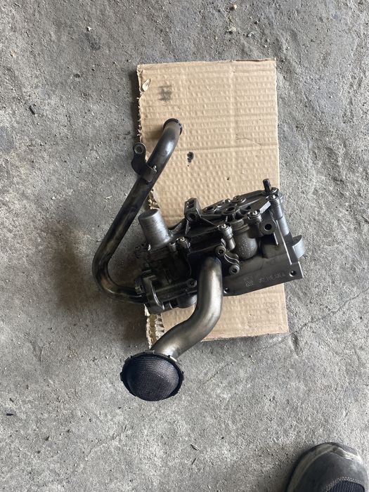 маслена помпа ауди 4.0тди 4.2тди а8 кю7 a8 q7