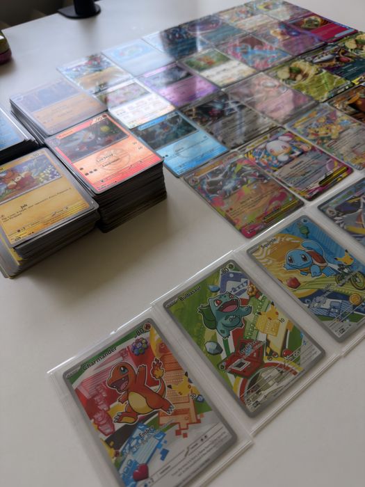Pokemon TCG карти + байндър + аксесоари