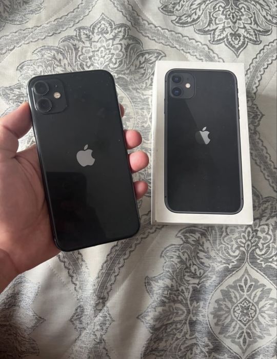 Продам Iphone 11