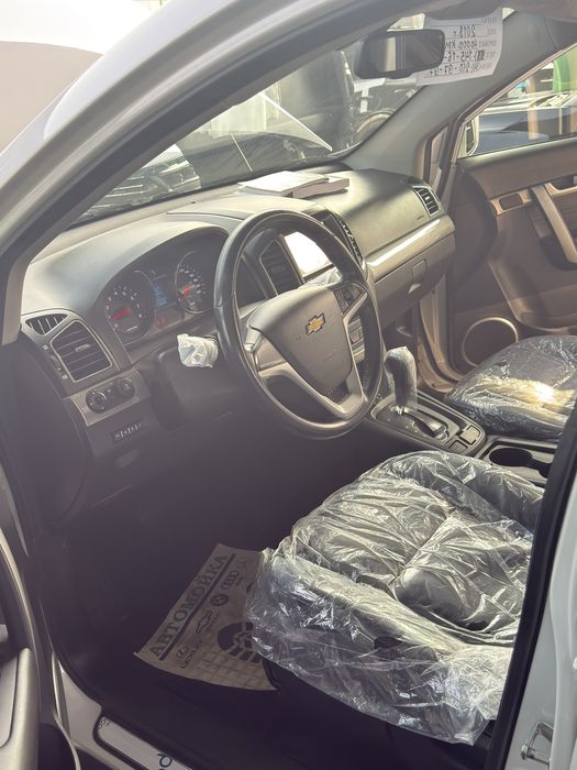 Chevrolet Captiva 2018 2.4 — a’lo holatda, toza.