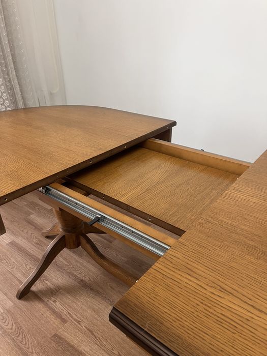 Продам стол