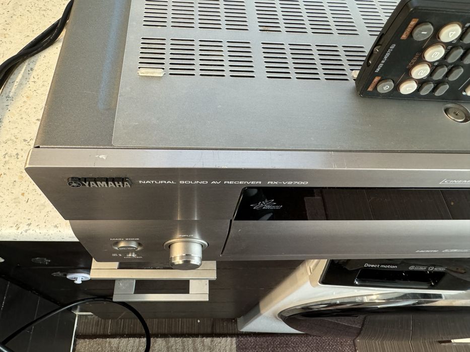 Yamaha RX-V2700 Качествен ресивър