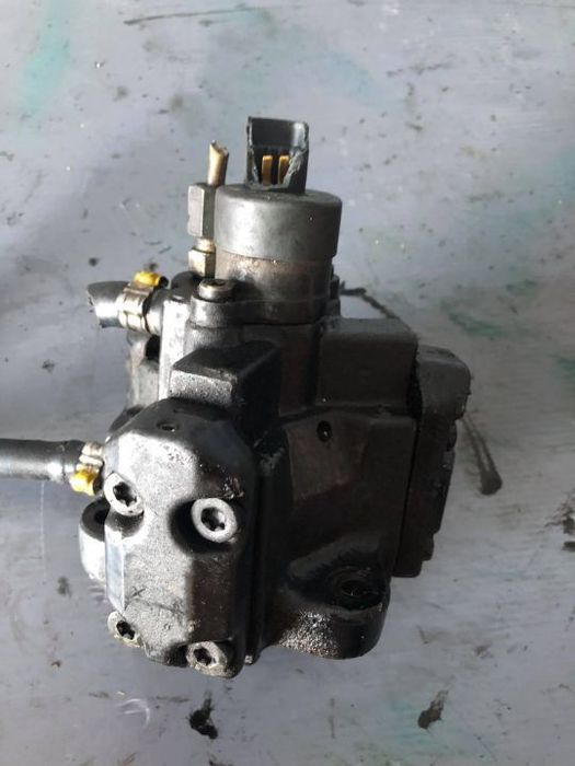 Pompa inalta presiune fiat stilo doblo punto alfa romeo 145 lancia lybra 1.9 jtd