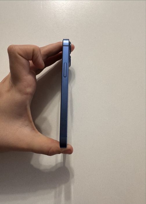 Iphone 13 mini blue