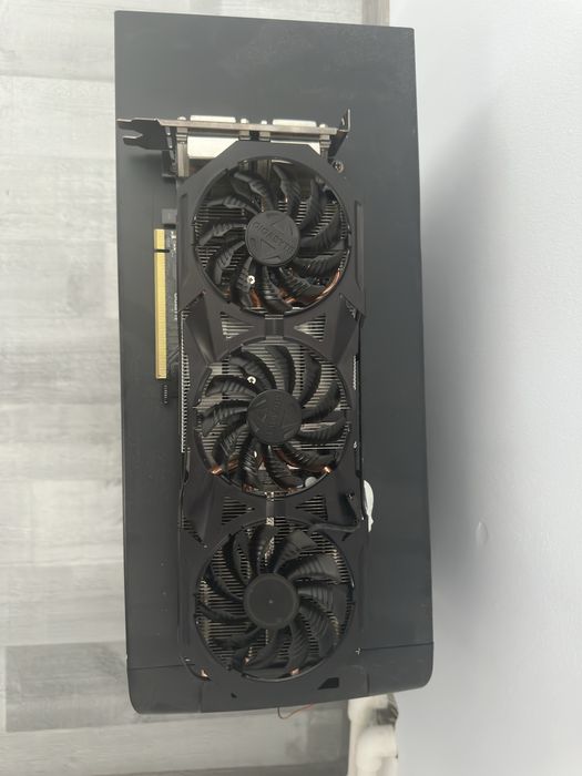 Reparatii calculatoare , laptop gama variata de servicii