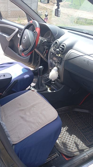 DACIA Duster 0 — imagine 4