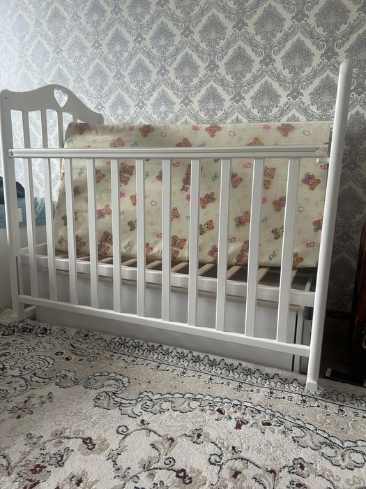 Продам манеж годпросто так стоял