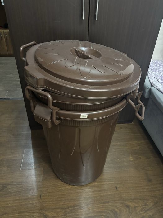 Урны для бара с крышкой
