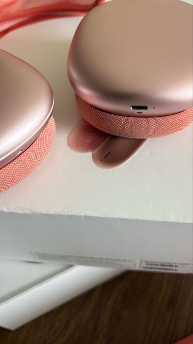 Air PODS MAX наушники
