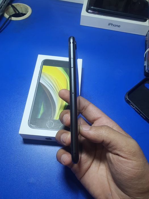 Iphone se 2 128gb Arzonga