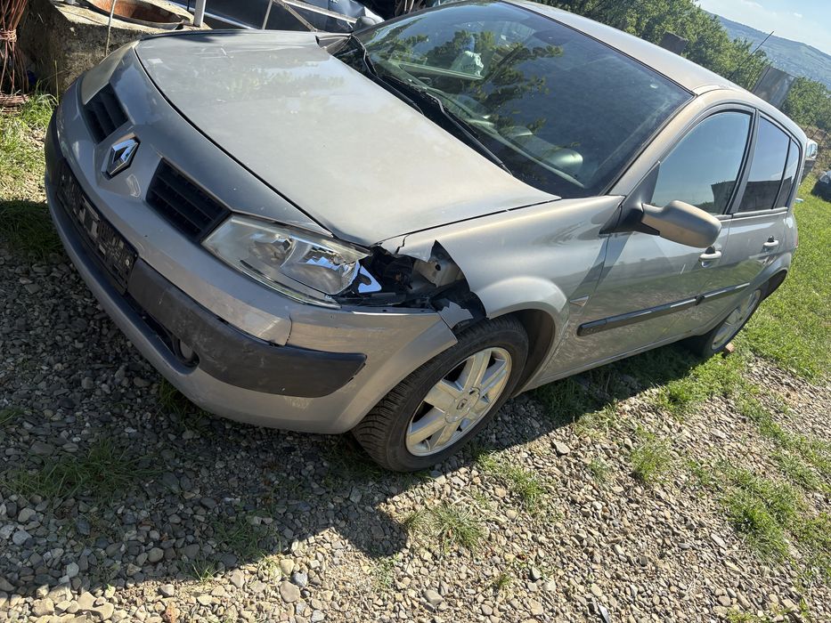 Dezmembrez Reganult Megane 1.6 benzina /an 2006