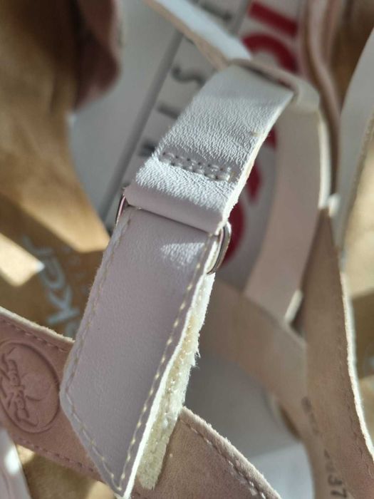 Дамски сандали естествена кожа