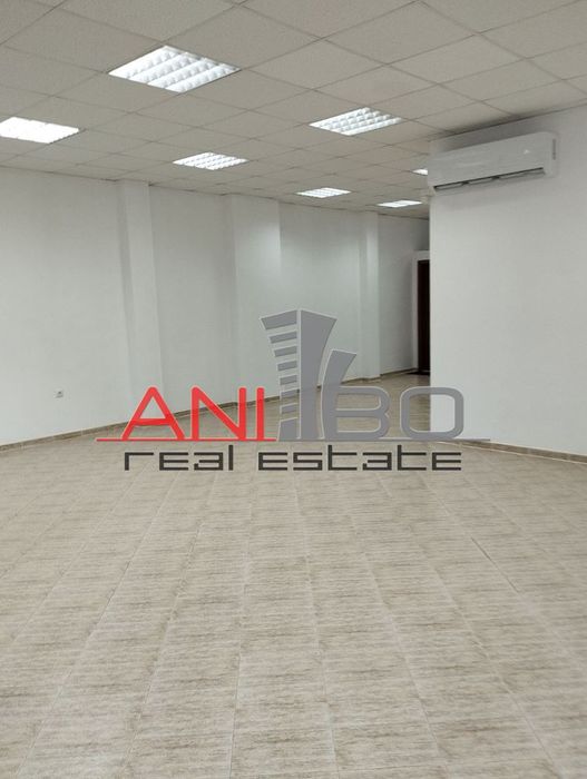 Магазин в Варна-Левски площ 75 цена 2999