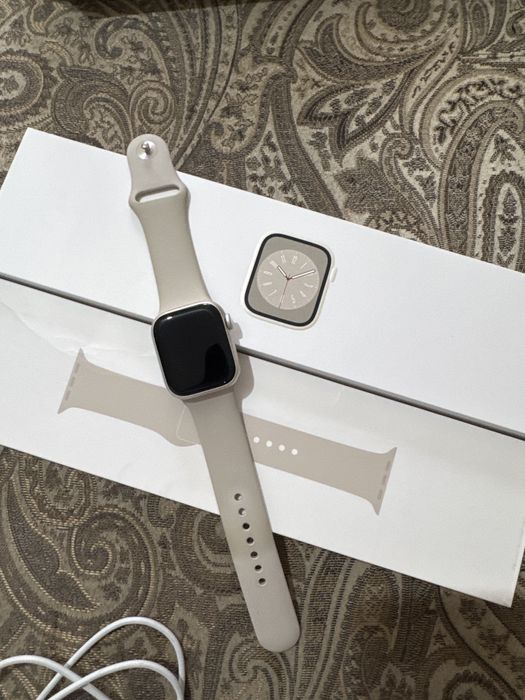 Apple Watch Series 8 41 mm M/L