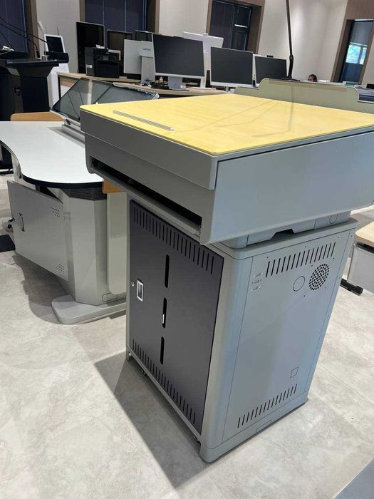 Интерактивная трибуна S800N|Interaktiv tribuna S800N