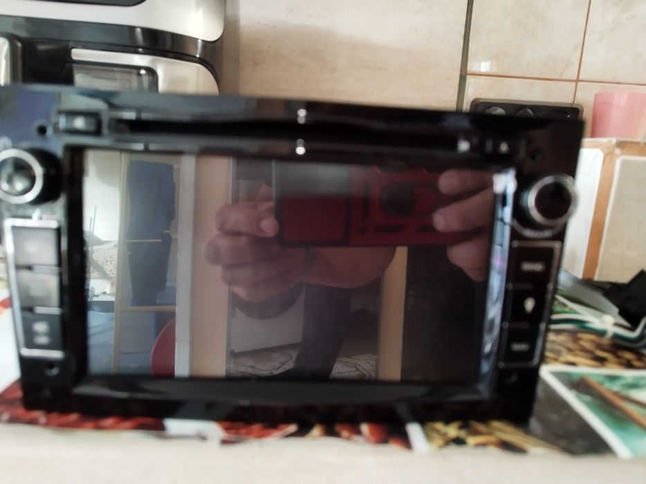 Мулти медия  за кола