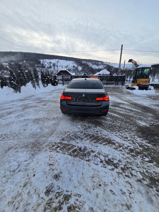Vand Bmw seria 3 an 2013