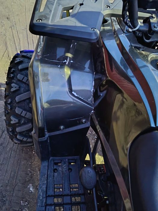 Продам квадроцикл  150 куб подростковый