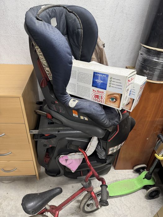 Детски столчета за кола ISOFIX 3бр.