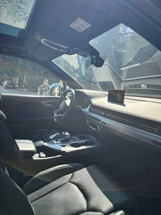 Automobil Audi q7 50 TDI