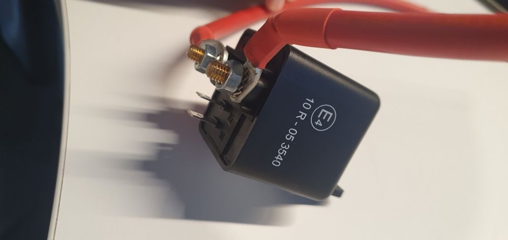 Victron Cyrix-CT 12/24V 120A combinator baterii